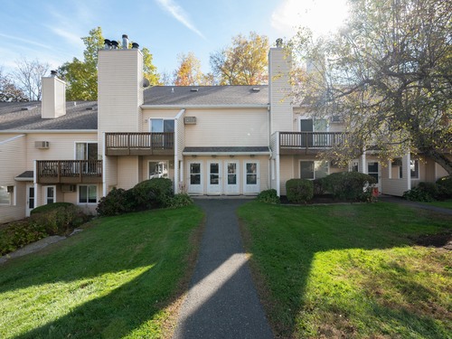  townhouse condo for sale located at 8 Rose Lane, apt 24-8, Danbury, CT 06811