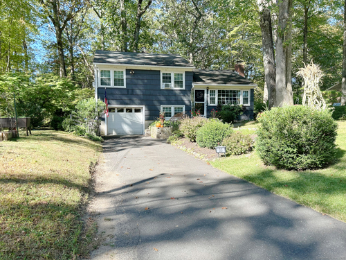  single family home for sale located at 33 Patmar Drive, Monroe, CT 06468