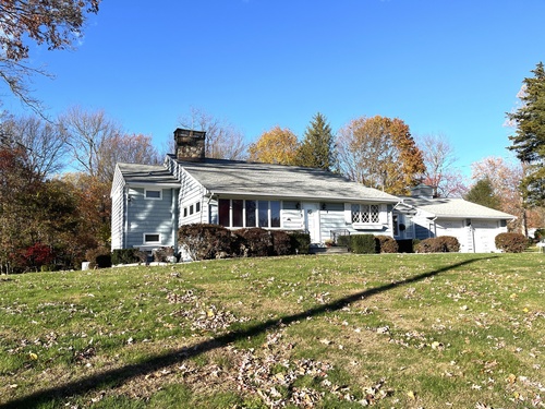  single family home for sale located at 38 Smith Place, Trumbull, CT 06611