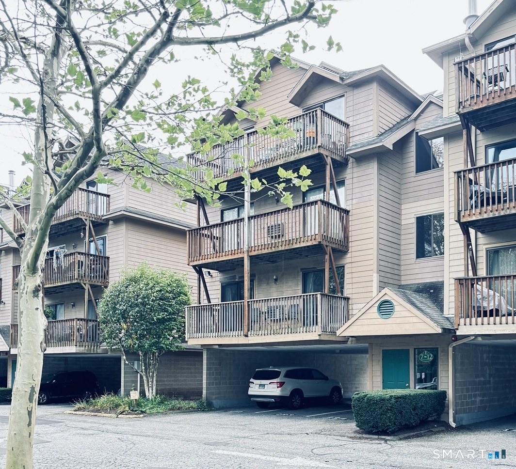 97 Richards Avenue, apt e12, Norwalk, CT 06854 | For Sale at $365,000