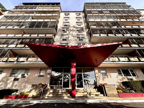  condo home for sale located at 80 Cartright Street, gfa, Bridgeport, CT 06604