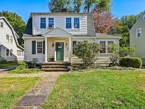  single family home for sale located at 34 Lakeview Drive, Norwalk, CT 06850