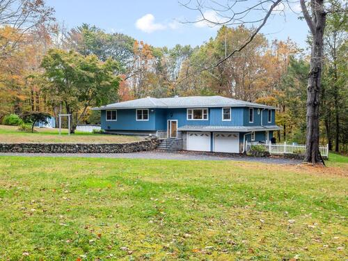  single family home for sale located at 44 Obtuse Road North, Brookfield, CT 06804