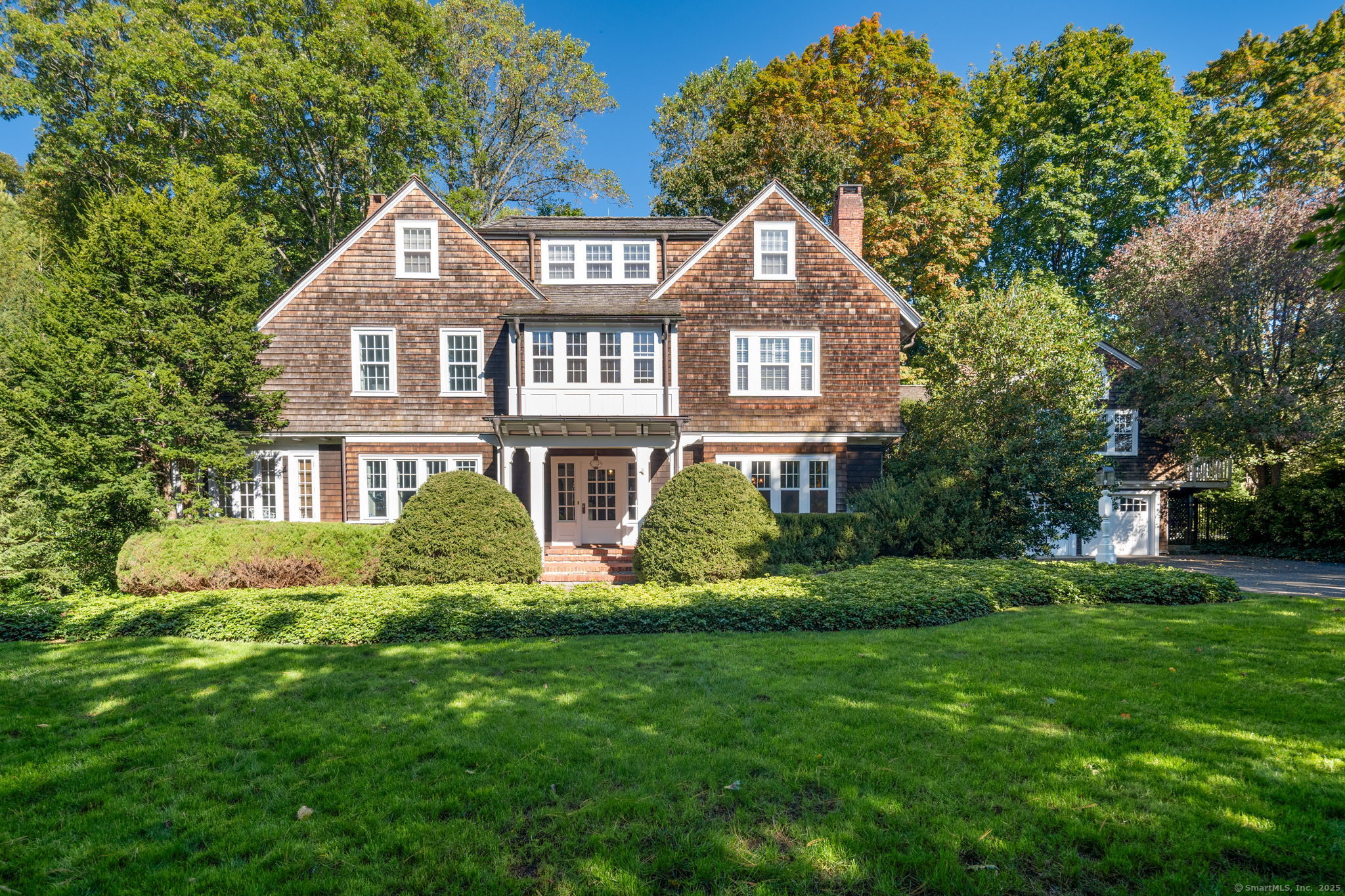 71 Saint Johns Place, New Canaan, CT 06840 | For Sale at $4,800,000