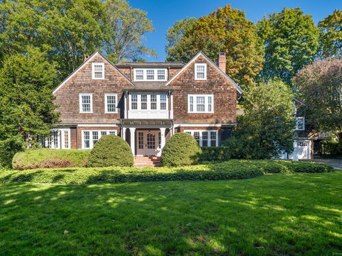  single family home for sale located at 71 Saint Johns Place, New Canaan, CT 06840