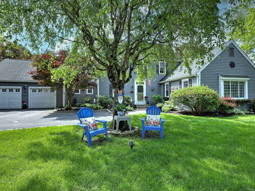 Waterfront townhouse condo sold located at 19 Old Colony Road, 19, Monroe, CT 06468