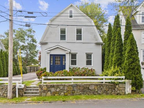  single family home for sale located at 709 Tunxis Hill Road, Fairfield, CT 06825