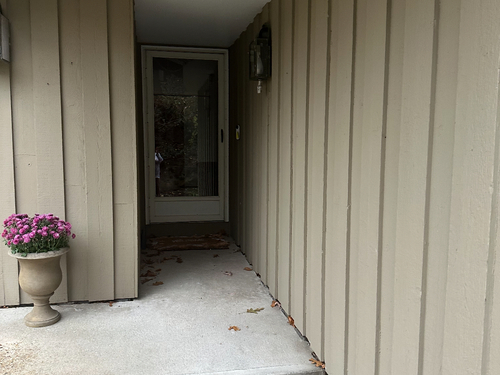  condo home for sale located at 10 Ledgebrook Drive, 10, Norwalk, CT 06854