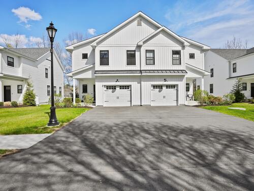  single family home for sale located at 37 Old Route 7, 4, Brookfield, CT 06804