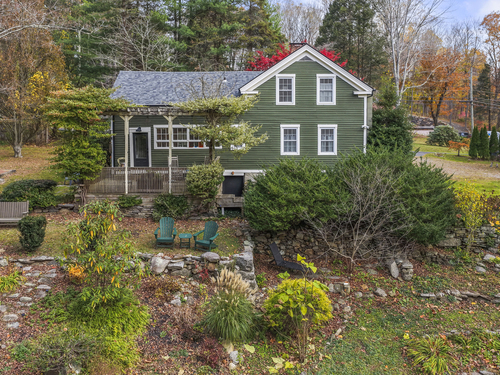  single family home for sale located at 270 Berkshire Road, Newtown, CT 06482