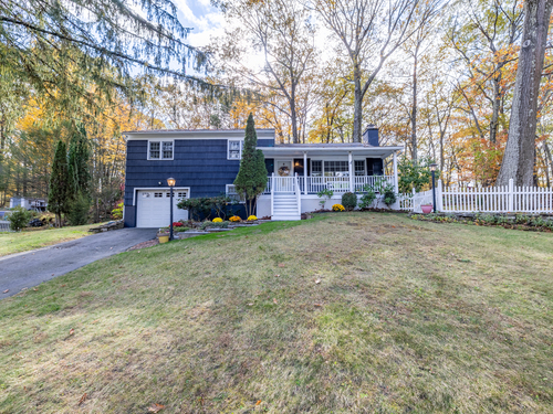  single family home for sale located at 32 Dana Road, Danbury, CT 06811