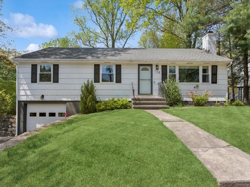  single family home for sale located at 128 West Avenue, Darien, CT 06820