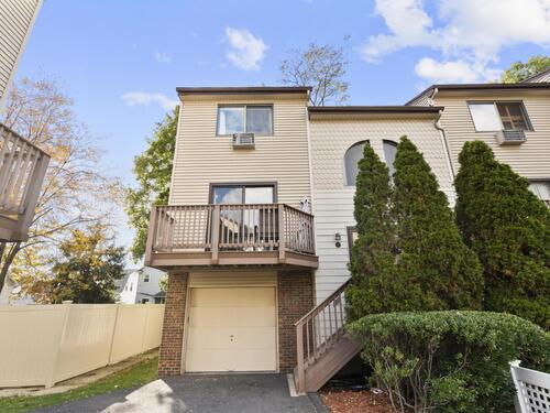  townhouse condo for sale located at 60 Lawn Avenue, apt 11, Stamford, CT 06902