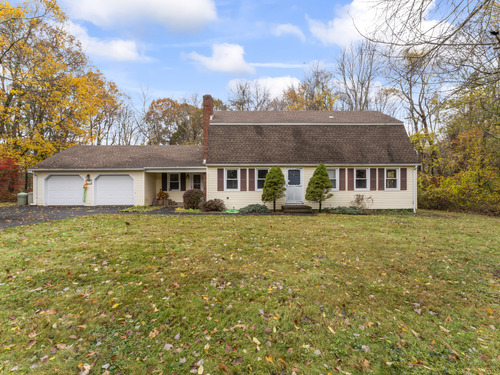  single family home for sale located at 16 Settlers Lane, Newtown, CT 06482