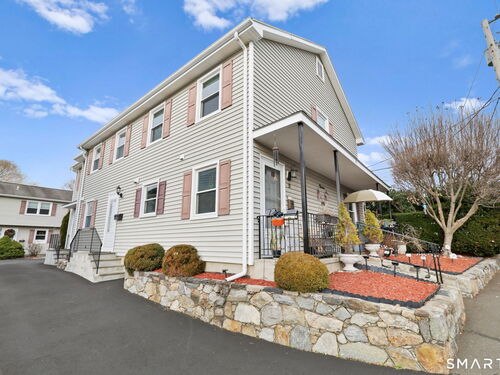  townhouse condo for sale located at 14 Harold Avenue, 4, Greenwich, CT 06830