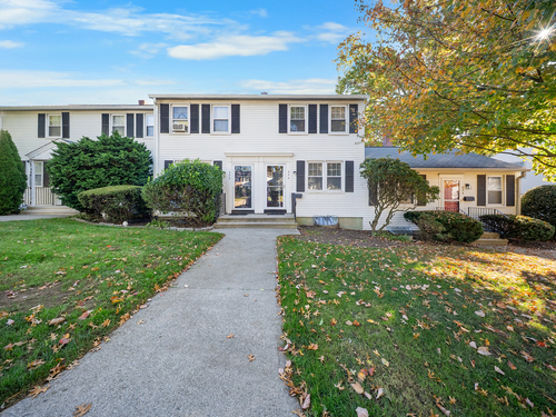  co-op home for sale located at 274 Sylvan Knoll Road, Stamford, CT 06902