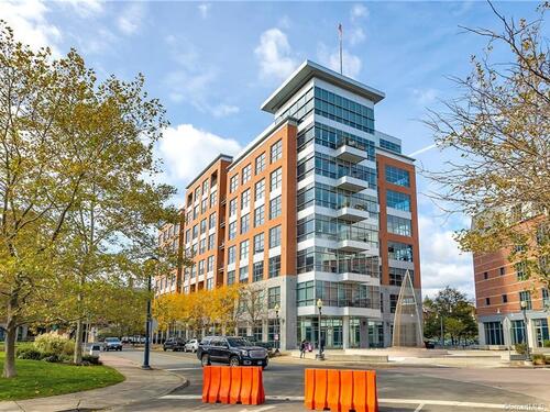  condo home for sale located at 33 North Water Street, 607, Norwalk, CT 06854