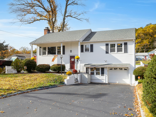  single family home for sale located at 7 Lycett Court, Norwalk, CT 06850