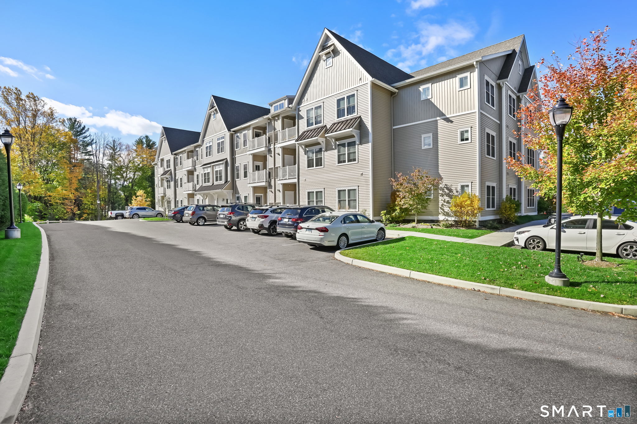 233 Danbury Road, apt a208, Ridgefield, CT 06877 | Sold at $775,000