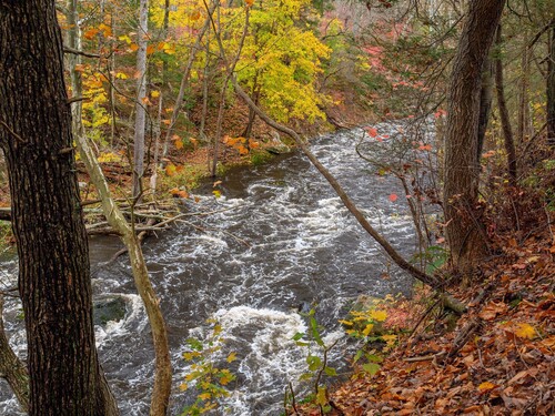  townhouse condo for sale located at 10 Riverview Court, 10, Brookfield, CT 06804