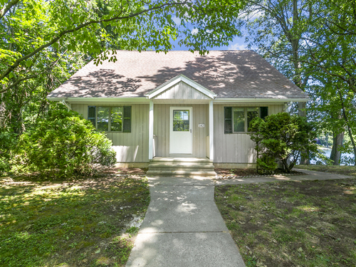 Waterfront single family home for sale located at 142 Chatham Terrace, Bridgeport, CT 06606