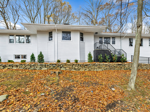  single family home for sale located at 93 Tersana Drive, Easton, CT 06612