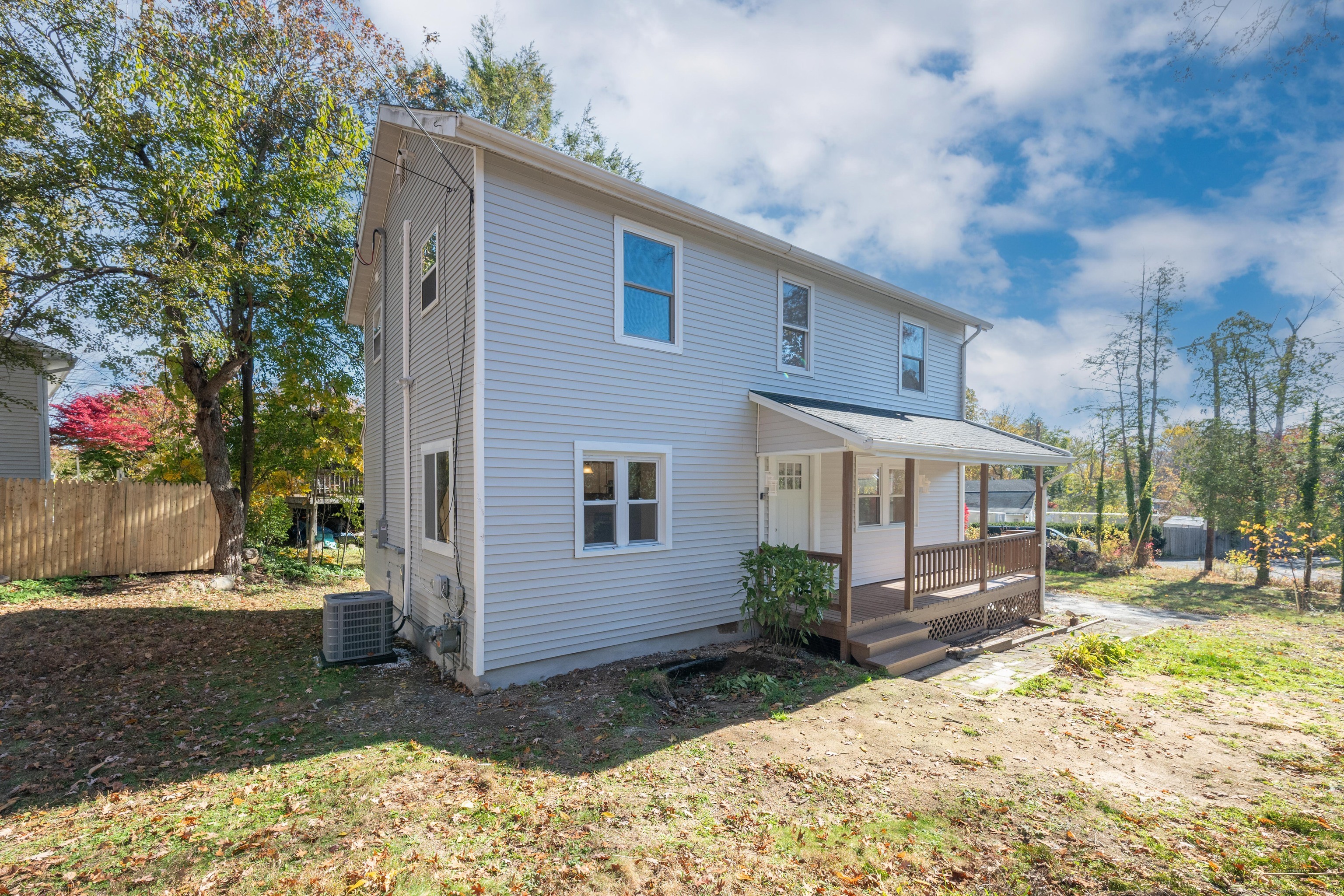 7 Albert Road, Danbury, CT 06811 | For Sale at $549,000