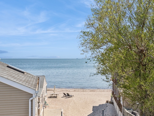  single family home for sale located at 35 5th Avenue, Stratford, CT 06615