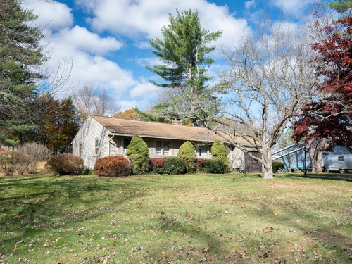  single family home for sale located at 2 Old Grays Bridge Road, Brookfield, CT 06804