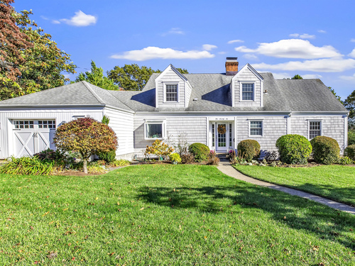 Waterfront single family home for sale located at 576 Bridgeview Place, Stratford, CT 06614