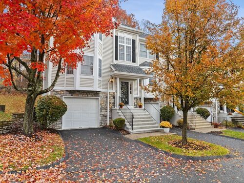  townhouse condo for sale located at 1801 Revere Road, 1801, Danbury, CT 06811