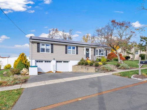  single family home for sale located at 80 Daniel Drive, Stratford, CT 06614