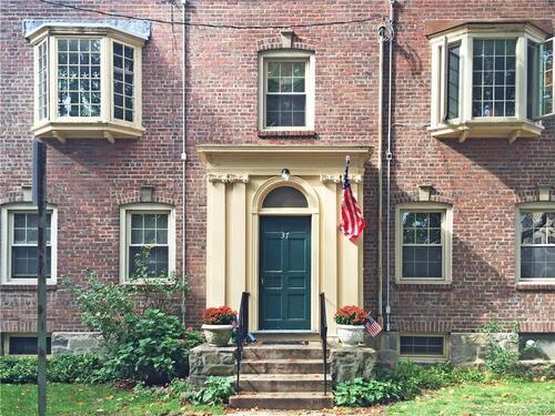  co-op home for sale located at 37 Rowsley Street, 6, Bridgeport, CT 06605