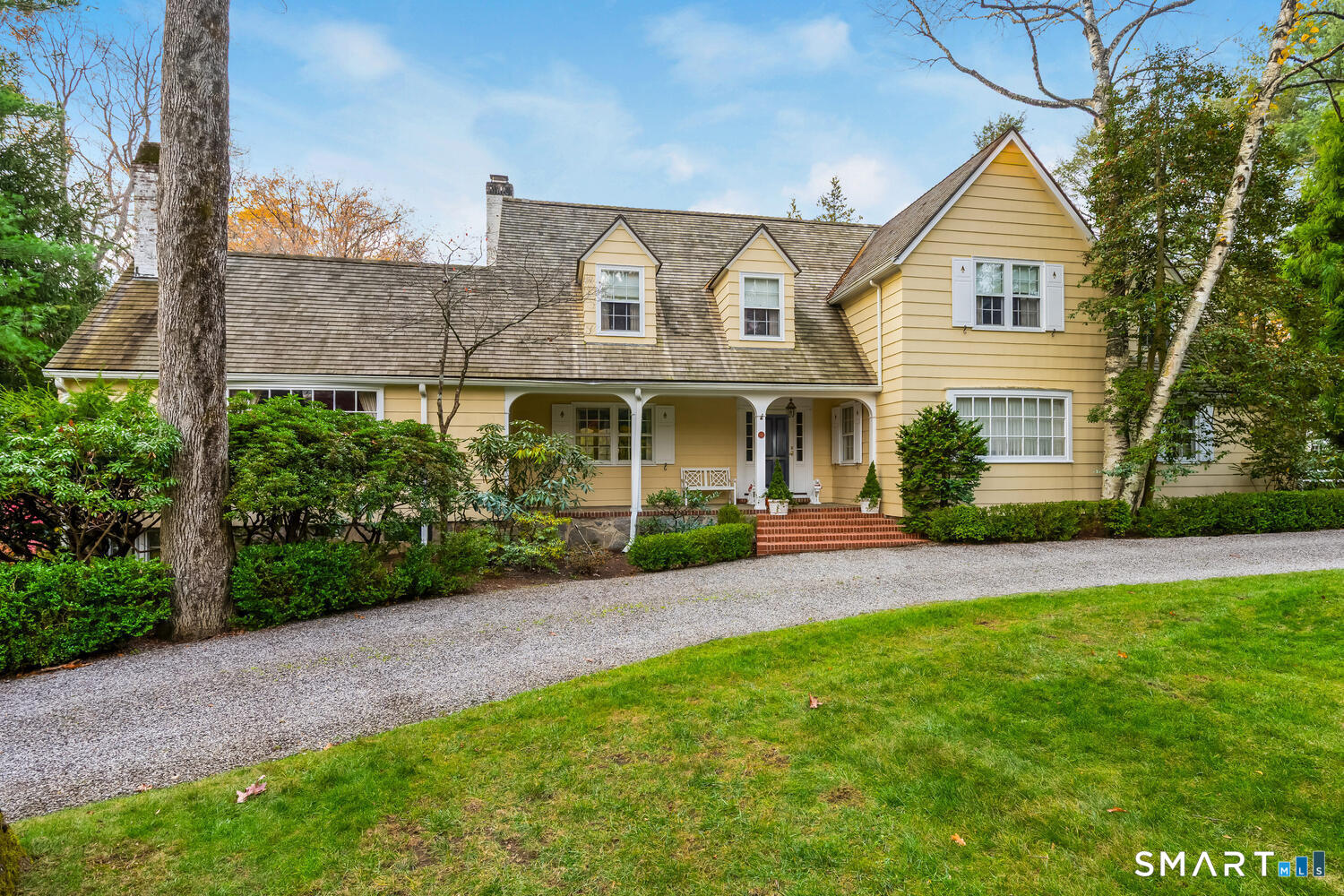 146 Ridge Acres Road, Darien, CT 06820 | For Sale at $2,595,000