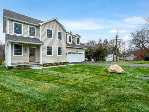 New construction single family home for sale located at 12 Walnut Ridge Court, Stamford, CT 06905