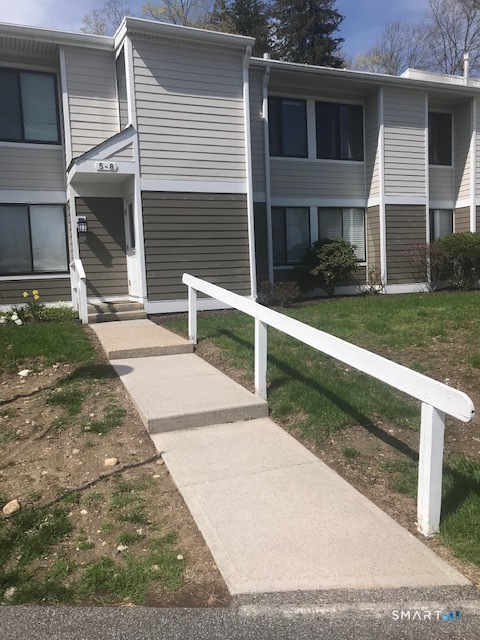 8 Stebbins Close, 8, Ridgefield, CT 06877 | For Sale at $439,900