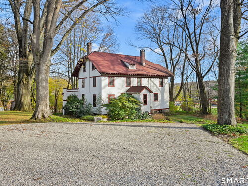  single family home for sale located at 32 Catalpa Road, Wilton, CT 06897