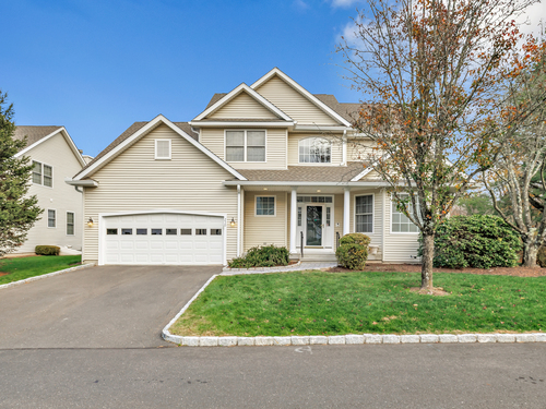  condo home for sale located at 230 Fitch Pass, 230, Trumbull, CT 06611