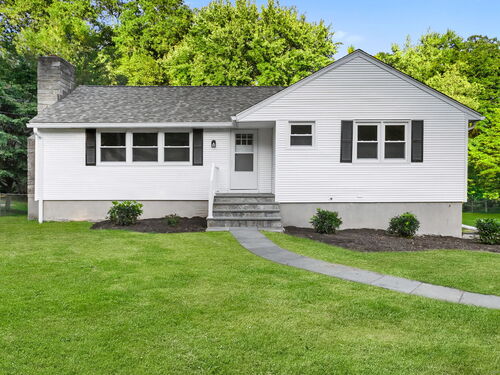  single family home for sale located at 8 Lloyd Road, Norwalk, CT 06850