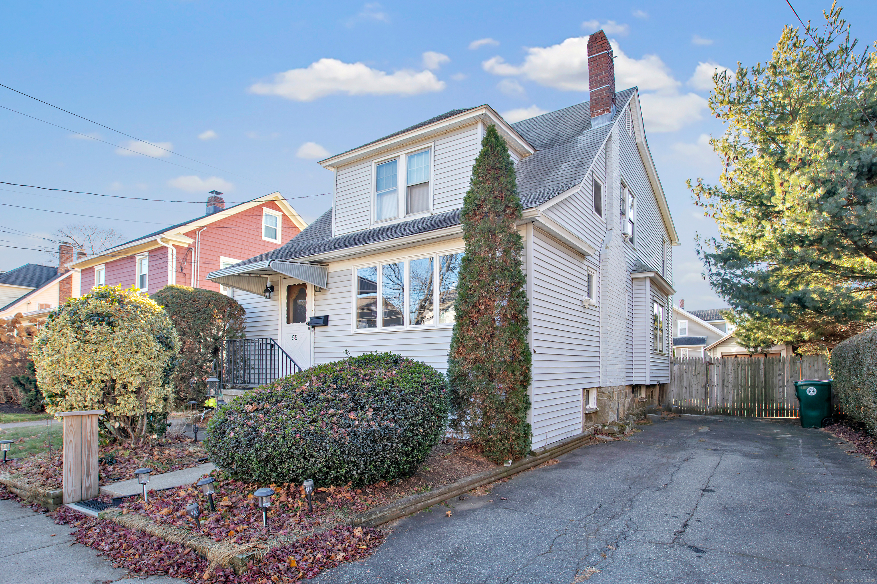 55 Glenwood Avenue, Stratford, CT 06614 | For Sale at $425,000