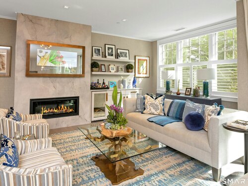  condo home for sale located at 160 Park Street, 102, New Canaan, CT 06840