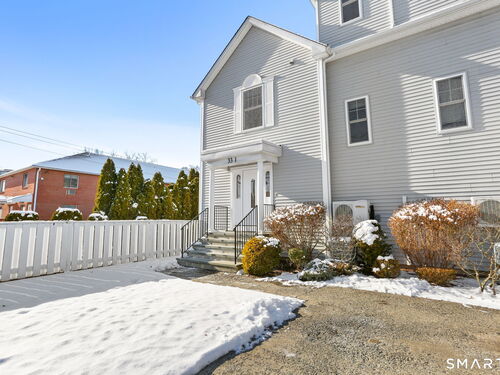  townhouse condo for sale located at 33 Glenwood Avenue, 1, Norwalk, CT 06854