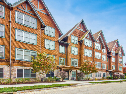 Waterfront condo home for sale located at 16 Hayestown Road, a303, Danbury, CT 06811