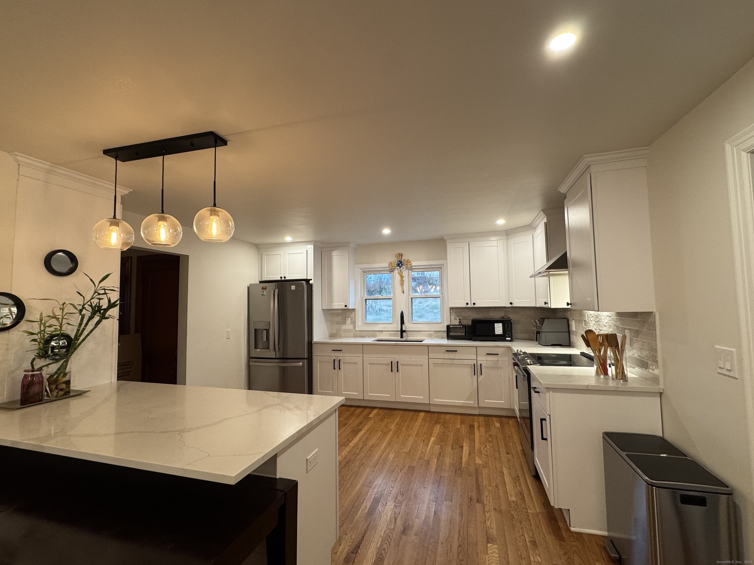 173 South Street, Danbury, CT 06810 | For Sale at $635,000