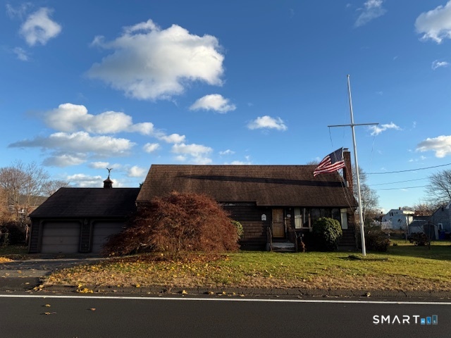 559 Oak Bluff Avenue, Stratford, CT 06615 | For Sale at $599,900