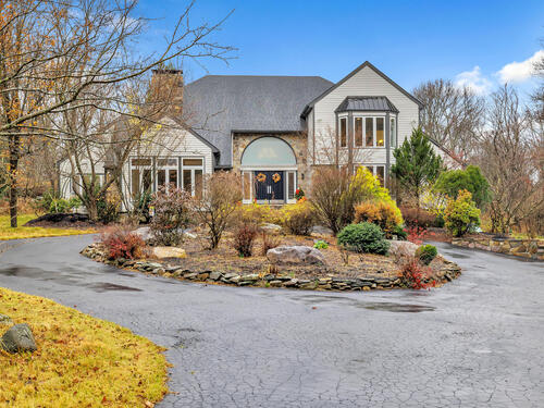 Contemporary single family home for sale located at 101 Northwood Drive, Easton, CT 06612