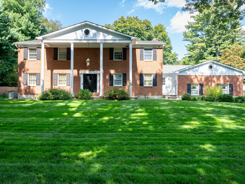  single family home for sale located at 136 Knobloch Lane, Stamford, CT 06902