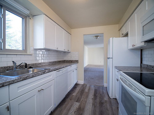  townhouse condo for sale located at 79 River Bend Road, b, Stratford, CT 06614