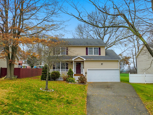  single family home for sale located at 72 Broadmere Road, Stratford, CT 06614