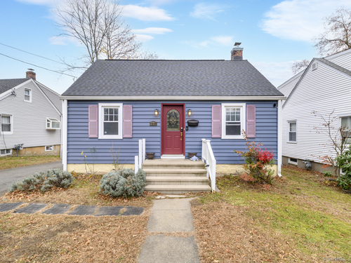  single family home for sale located at 279 Knapps Highway, Fairfield, CT 06825